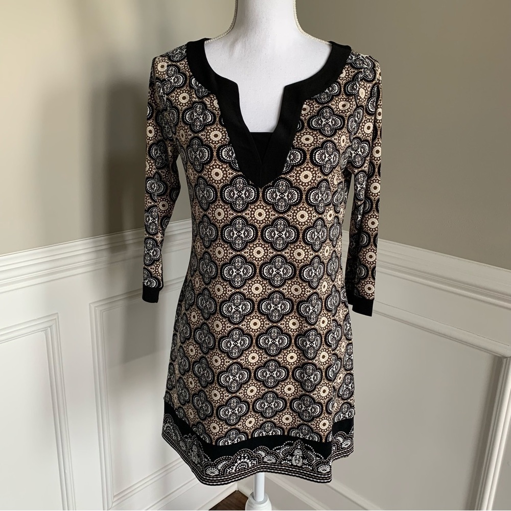 NWOT White House Black Market Printed Tunic Size Small